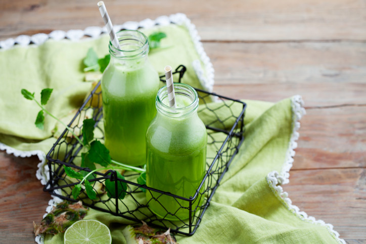 Healthy Green Juice with Turmeric