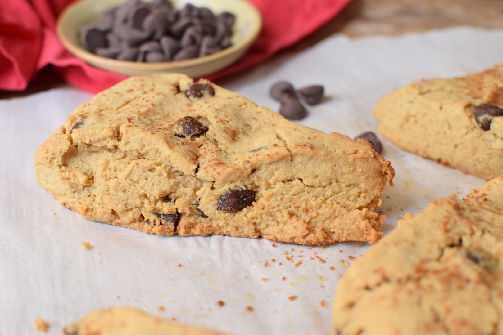 Paleo, Sugar-Free Chocolate Chip Scones - Anti Candida