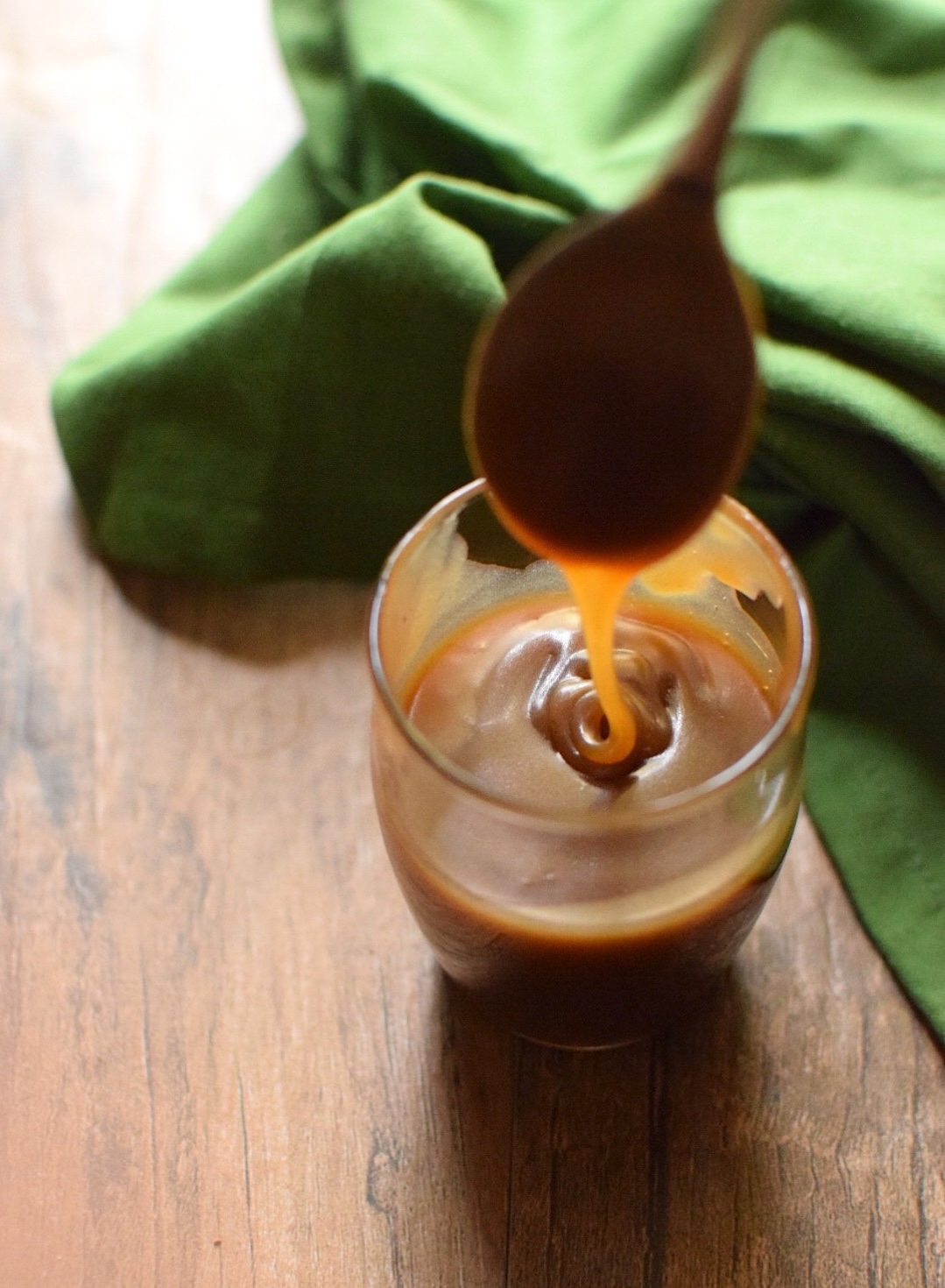 Homemade vegan Caramel Sauce