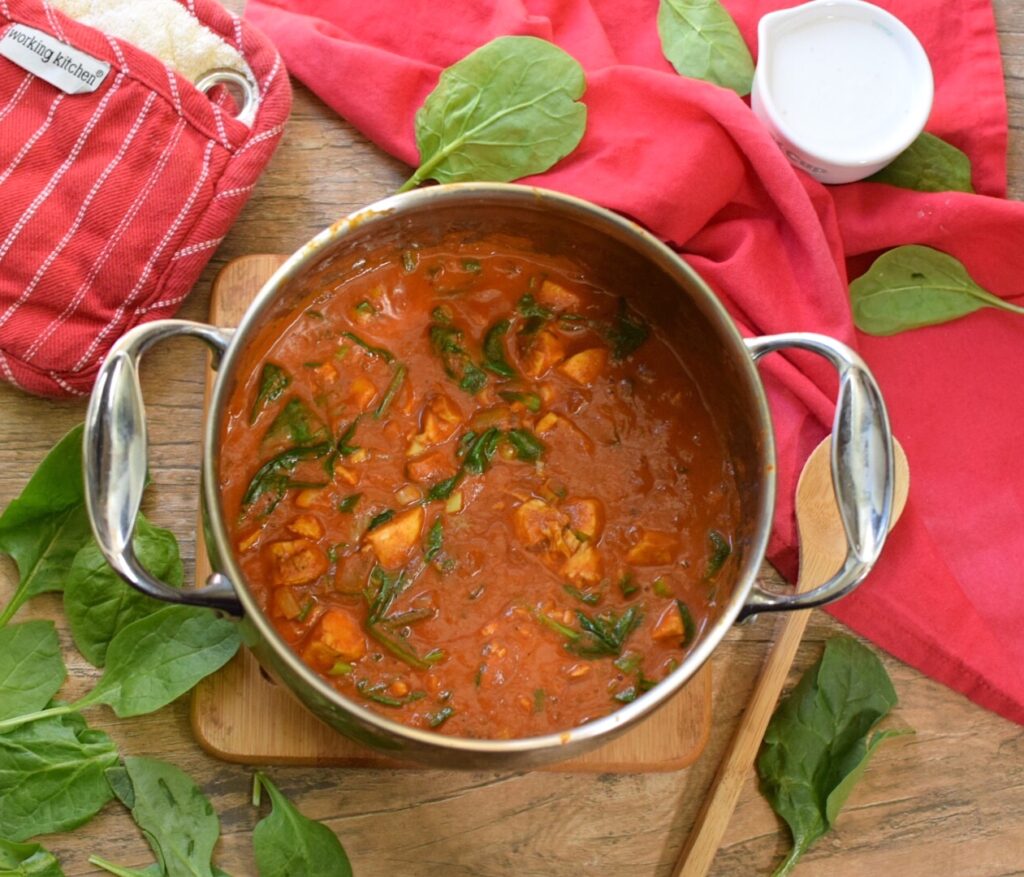 Chicken Masala in Pot